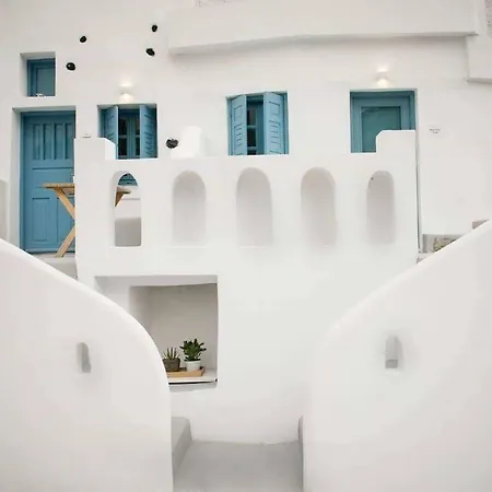 Stoa Cave Apartment Messaria (Santorini)