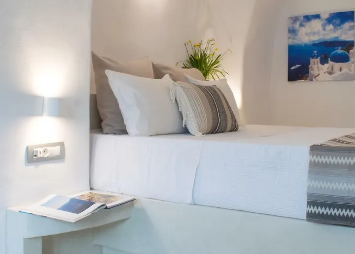 Stoa Cave Apartman *