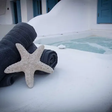 Stoa Cave * Мессария