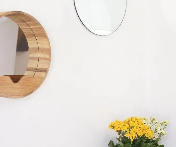 Stoa Cave 메사리아