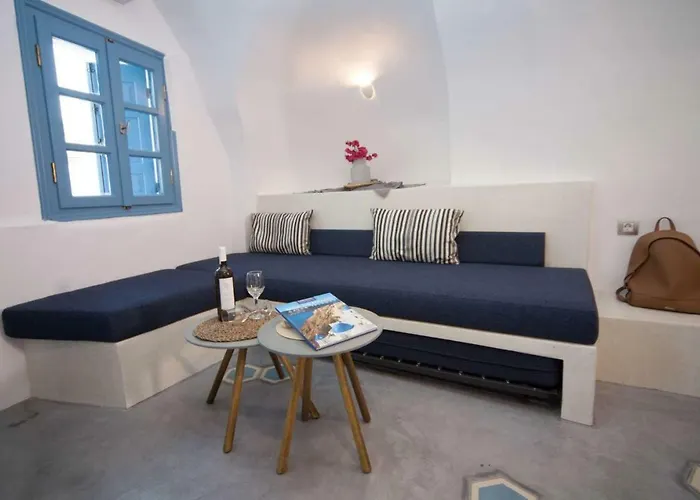 Stoa Cave 메사리아