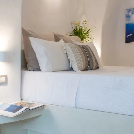 Stoa Cave Apartment *