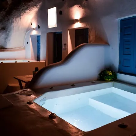 Stoa Cave Apartment Mesariá